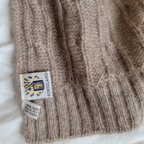 Portolano Cable Cashmere Scarf - Picture 4 of 5